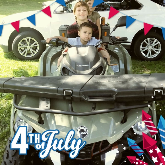 Meet your Posher, Shelly - Picture 1 of 1